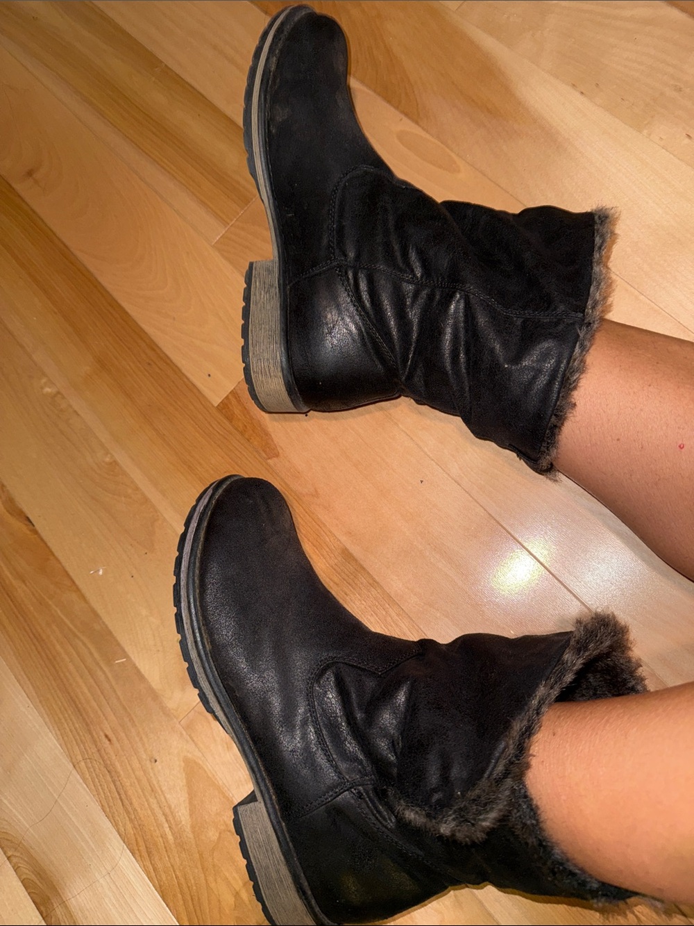 Candies Black Faux-Fur/ Slouchie Lined Ankle Booties, wear up or down! 9 - Picture 8 of 10